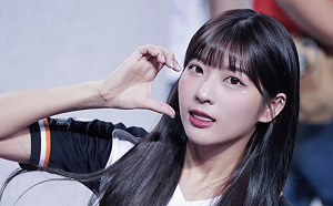 瑟七疑與「韓系歐巴」投手戀愛中！網友翻出戀愛證據