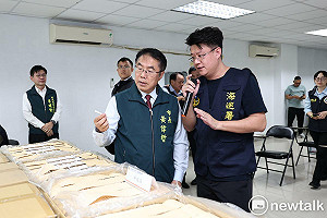 海巡署跨縣市聯合破獲12萬包非法菸品  黃偉哲:打擊私菸維護國人健康