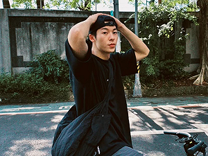 加入替代役「公益大使團」2個月!許光漢首度登台畫面曝光