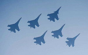 (影) 看Su-57「落葉飄」! 俄6架Su-35S「勇士」表演隊也現身珠海航展