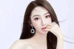 黃曉明女友宣布退出網路   葉珂:希望回歸平靜生活