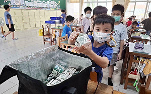飲食教育不忘環保  高市新上國小推「喝鮮奶口訣九宮格」  