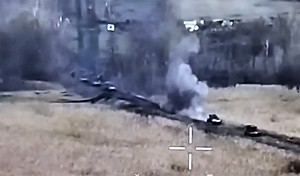 (影) 俄軍「火戰車」冒煙落跑! 在庫爾斯克發動數波猛攻 接連遭烏軍重擊