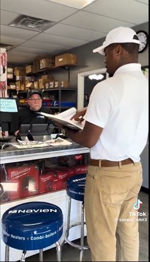 (影)「滴滴罵人」真新鮮! 想抱怨老闆但不敢? 美國公司推出「匿名代罵服務」 