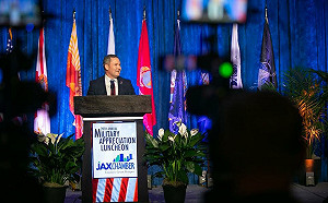 美俄元首熱線前夕  白宮國安顧問暗示：烏克蘭須在領土問題讓步 