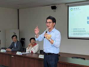 勞動部公務員疑遭霸凌輕生 劉建國接爆料:這件事不能這麼算了!