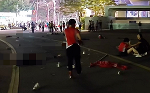 (影) 愛扛紅旗被針對？這群人死傷重 媒體只報珠海航展 民歎：飛機比人命重要