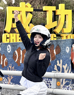 李多慧觀賽12強!被問「支持誰」回應了