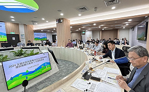 賴清德重視環境議題 李問列席NGO會議聆聽建言