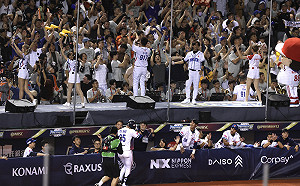 12強賽戴培峰開轟追分 台灣1比3不敵日本吞首敗