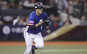 12強陳晨威、林立適時安打 台灣再添1分領先澳洲