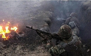 (影) 俄軍2個月損8萬兵! 17坦克衝地雷陣遭炸毀 海馬斯集束彈藥毀40兵