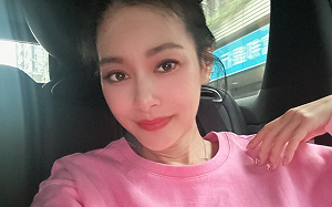 YT頻道遭惡意檢舉「營收掛0」！王思佳傻眼：一定去申訴