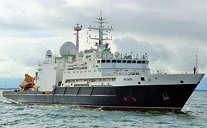 俄間諜船幹的? 歐洲C-Lion1海底光纜疑遭破壞 它被愛爾蘭海軍「護送」離開