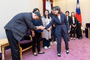 接見癌症希望基金會 蕭美琴:健康台灣願景正逐一落實