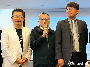 吳春城「不給壯世代就凍預算」還獲標案!林亮君:黃國昌處不處理