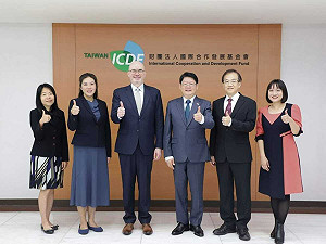 AIT處長谷立言訪國合會 黃玉霖對談合作可能、謝佩芬憶昔日交流