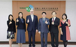 AIT處長谷立言訪國合會 黃玉霖對談合作可能、謝佩芬憶昔日交流