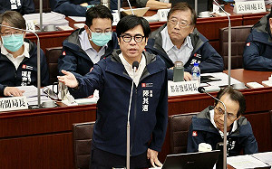 藍議員籲提供更多元申訴管道 陳其邁重申職場霸凌零容忍