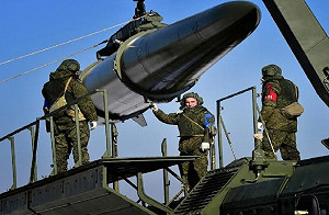 俄「末日軍機」突現莫斯科上空! 俄軍8導彈旅進入戰備 核戰風險攀升