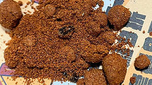 噁!頂呱呱辣椒粉驚見蟑螂  北市衛生局介入調查