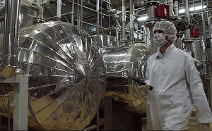 不甩國際原子能機構警告，伊朗擴大核計畫腳步！ 啟動新離心機、濃縮鈾庫存增至武器用等級