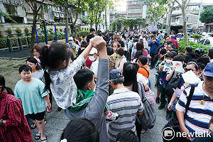 圖輯》台灣隊世界賽奪冠 吳沛憶發放600杯珍奶 盼為台灣英雄加油