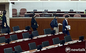 質詢後與體育局長談半小時 蔣萬安：味全龍見面會明晚大巨蛋登場