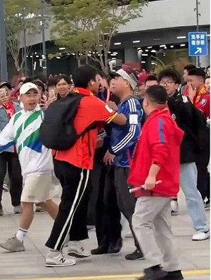 兩岸球迷差異大!矢板明夫:可以斷定他們絕不可能屬於同一個國家