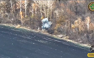 (影) 俄軍被趕出庫皮揚斯克! 烏突擊旅摧毀龍捲風火箭彈車 俄「秋季攻勢」受挫