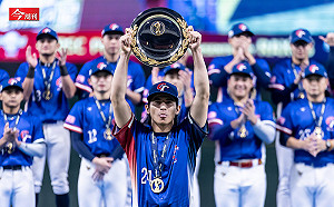 12強冠軍夜東京專訪》當年日本受訓習得「武士道」精神 陳傑憲帶領台灣隊奪冠告白：棒球 我不想輸