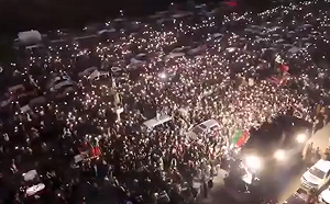 (影) 封鎖首都 網路也被禁! 抗議者與警察衝突6死 巴基斯坦發生什麼事？