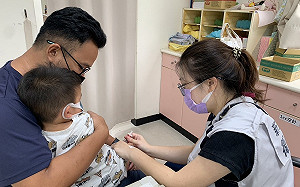 高風險族群注意 新北明起開放流感、新冠疫苗預約接種