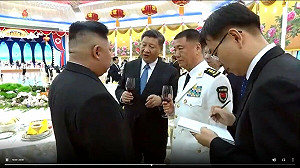 整肅3個防長還不夠? 習近平親信海軍上將苗華官宣被逮 曾提拔將領恐遭株連