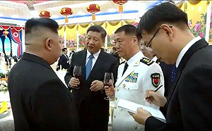 整肅3個防長還不夠? 習近平親信海軍上將苗華官宣被逮 曾提拔將領恐遭株連