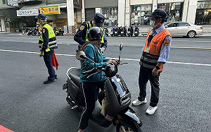 微電車掛牌執法正式上路  高市警監聯合稽查加強取締