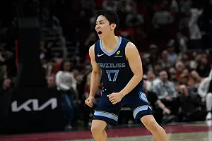 河村勇輝繳「準大三元」場均11.5助攻登榜首