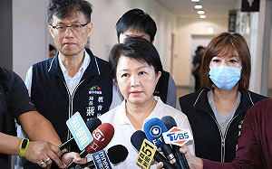 警察進校園帶走小學 老師昨挨批不適任 盧秀燕今天道歉了