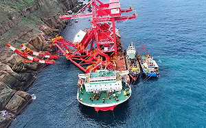 陸籍貨輪擱淺！航港局已抽除7成  290噸殘油待海象恢復清除