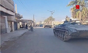 (影) 反叛軍開進中部大城哈馬! 政府軍整批投降 當地美軍也被捲入戰爭