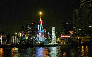 高科大創新設計學院攜手南市府 打造聖誕「未來．新希望」藝術新地標