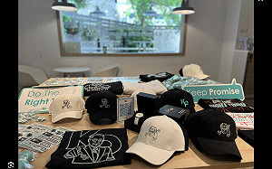 打臉民眾黨!陳柏惟揭:柯文哲小物開箱文照片 QR code 竟連到木可