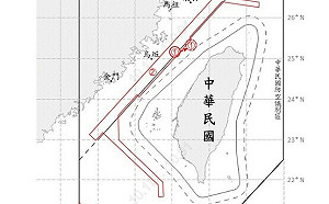 15共機.8共艦.4公務船擾台 11架次.1空飄氣球闖海峽中線