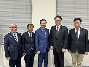 林右昌訪日第一站 與大阪維新之會核心進行閉門會談