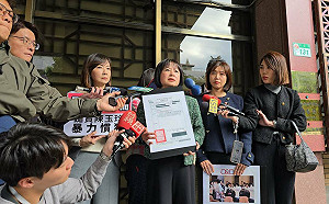 遭陳玉珍抱摔狠踹  林月琴提告傷害：告訴下一代、面對暴力不姑息 