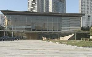 日首相官邸重大醜聞! 事務官小泉幸博涉汽車內性侵2初中女生被捕