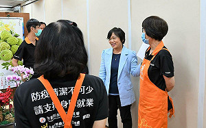 內政部響應政院政策　劉世芳：明年起調升基層員工薪資