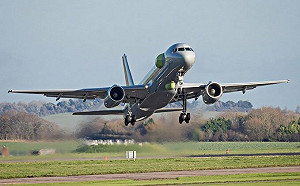 英「神劍」試飛震撼登場! 「暴風」下一代戰機再下一城 2035將服役