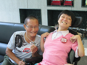 一千里「愛的約定」癌父約腦麻女環島