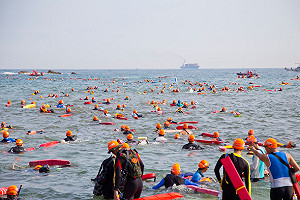 土石恐再崩塌 外木山長泳首度停辦